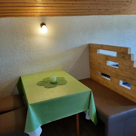 Erna Guest house
