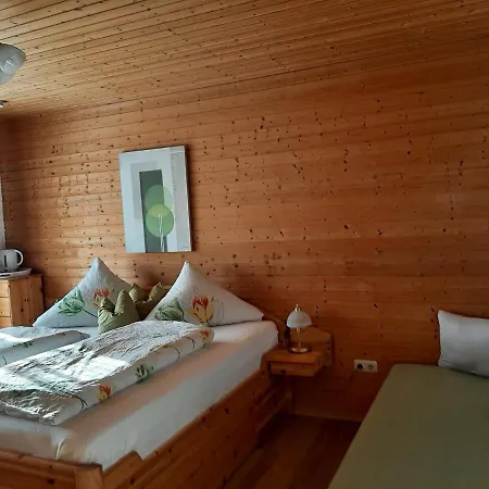 Erna 4*